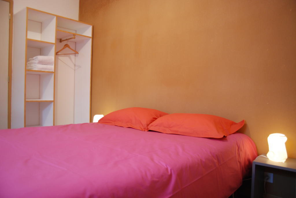 La Ferme Du Chauchix Hotel Lamballe Room photo