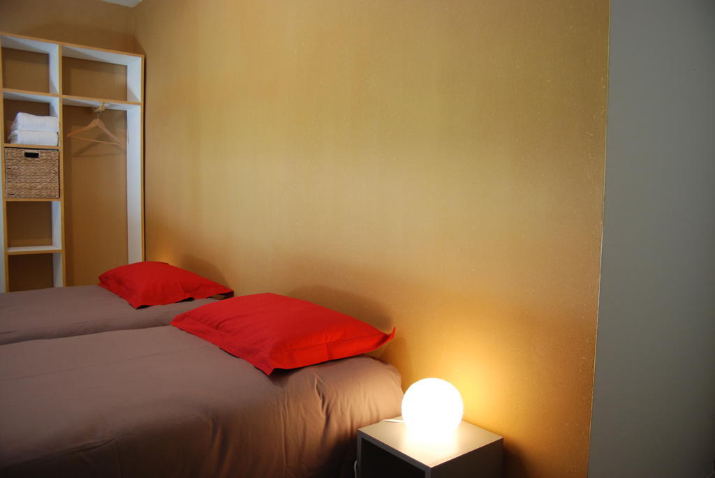 La Ferme Du Chauchix Hotel Lamballe Room photo
