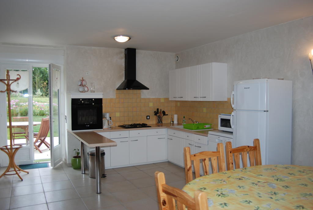 La Ferme Du Chauchix Hotel Lamballe Room photo