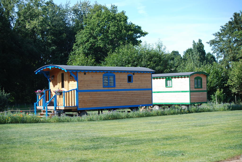 La Ferme Du Chauchix Hotel Lamballe Room photo